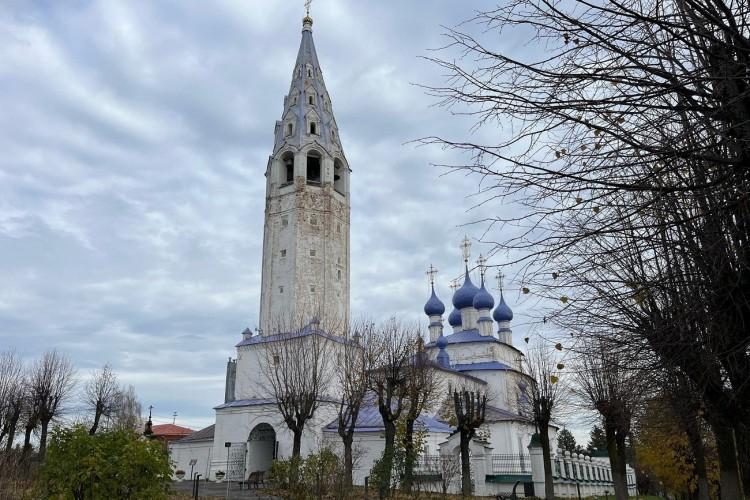 Путешествие в царство Жар-птицы